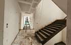 5 Bed Villa with En Suite in Lavington - 9