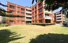 2 Bed Apartment with En Suite at Riverside Drive - 2