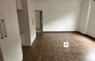 3 Bed Apartment with En Suite at Prp7+494 - 9