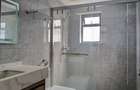 3 Bed Apartment with En Suite in Riverside - 9