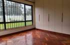 5 Bed Townhouse with En Suite in Kyuna - 11