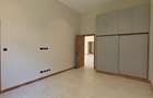 4 Bed Apartment with En Suite at Loresho - 9