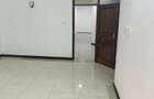 3 Bed Apartment with En Suite at Links Road - 7