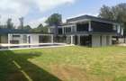 5 Bed House with En Suite at Nyari - 2