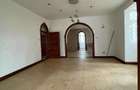 5 Bed Townhouse with En Suite in Rosslyn - 3