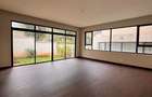 5 Bed Townhouse with En Suite at Manyani East - 11