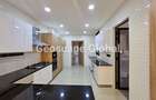 4 Bed Apartment with En Suite in Spring Valley - 2