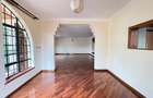 4 Bed Townhouse with En Suite in Lavington - 16