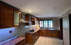 4 Bed Townhouse with En Suite in General Mathenge - 3