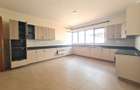 6 Bed House with En Suite at Loresho - 6