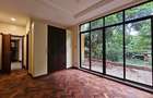 5 Bed Villa with En Suite at Naushad Merali Drive - 9