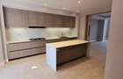 5 Bed Townhouse with En Suite at Palm Valley - 18