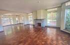 5 Bed Villa with En Suite in Rosslyn - 5