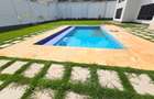 6 Bed House with En Suite in Loresho - 9