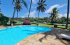 1 Bed Villa with En Suite at La-Marina - 8