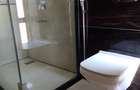 6 Bed Townhouse with En Suite in Lavington - 17