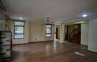 5 Bed Townhouse with En Suite in Lavington - 5