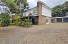 5 Bed Townhouse with En Suite at James Gichuru - 1