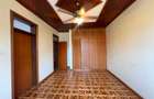 5 Bed House with En Suite in Runda - 4