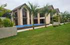 4 Bed House with En Suite in Runda - 19