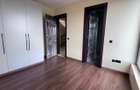 4 Bed House with En Suite in Membley - 15
