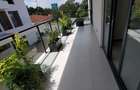 5 Bed Townhouse with En Suite at Lavington - 14