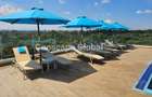 4 Bed Apartment with En Suite in Spring Valley - 1