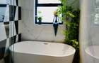 3 Bed Apartment with En Suite at 2026-410 - 31