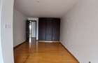 3 Bed Apartment with En Suite at Lavington - 17