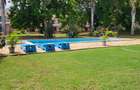 Serviced 10 Bed Apartment with En Suite at Greenwood Drive - 5