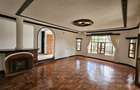 5 Bed House with En Suite in Runda - 9