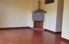 4 Bed House with En Suite at Rosslyn Redhil - 16