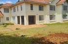 5 Bed Villa with En Suite in Nyari - 1