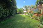 4 Bed House with En Suite in Runda - 12