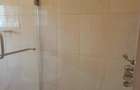 5 Bed Townhouse with En Suite in Nyari - 18