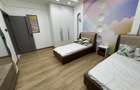Serviced 3 Bed Apartment with En Suite at Tudor - 6