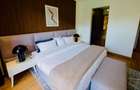 3 Bed Apartment with En Suite at 2026-385 - 20