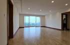 3 Bed Apartment with En Suite at Parklands - 13