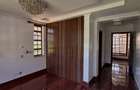 5 Bed House with En Suite in Runda - 17
