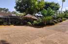 2 Bed House with En Suite in Nyari - 1