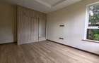 4 Bed House with En Suite in Runda - 10