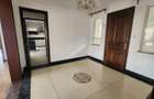 3 Bed Apartment with En Suite at Brookside - 16