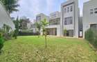 5 Bed Townhouse with En Suite at Lavington Green - 13
