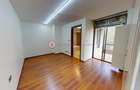 3 Bed Apartment with En Suite in Parklands - 17