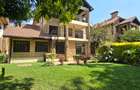 4 Bed Townhouse with En Suite at Off James Gichuru - 5