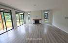 4 Bed House with Swimming Pool at Fivestar Paradise - 15