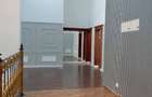 5 Bed House with En Suite in Runda - 9