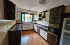 3 Bed Townhouse with En Suite in Spring Valley - 8