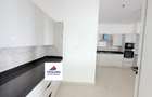 4 Bed Apartment with En Suite in Spring Valley - 3