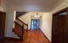 5 Bed Townhouse with En Suite in Runda - 5